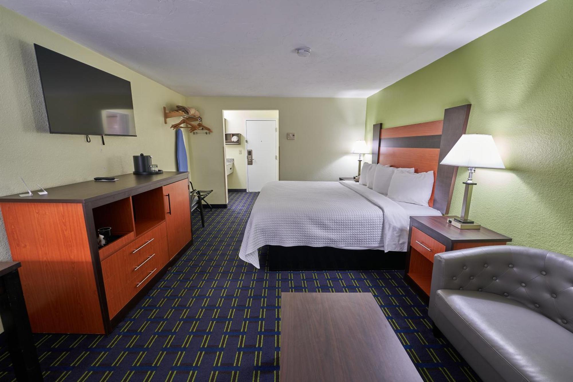 The Mariner Resort Cape Cod By The Red Collection West Yarmouth Esterno foto