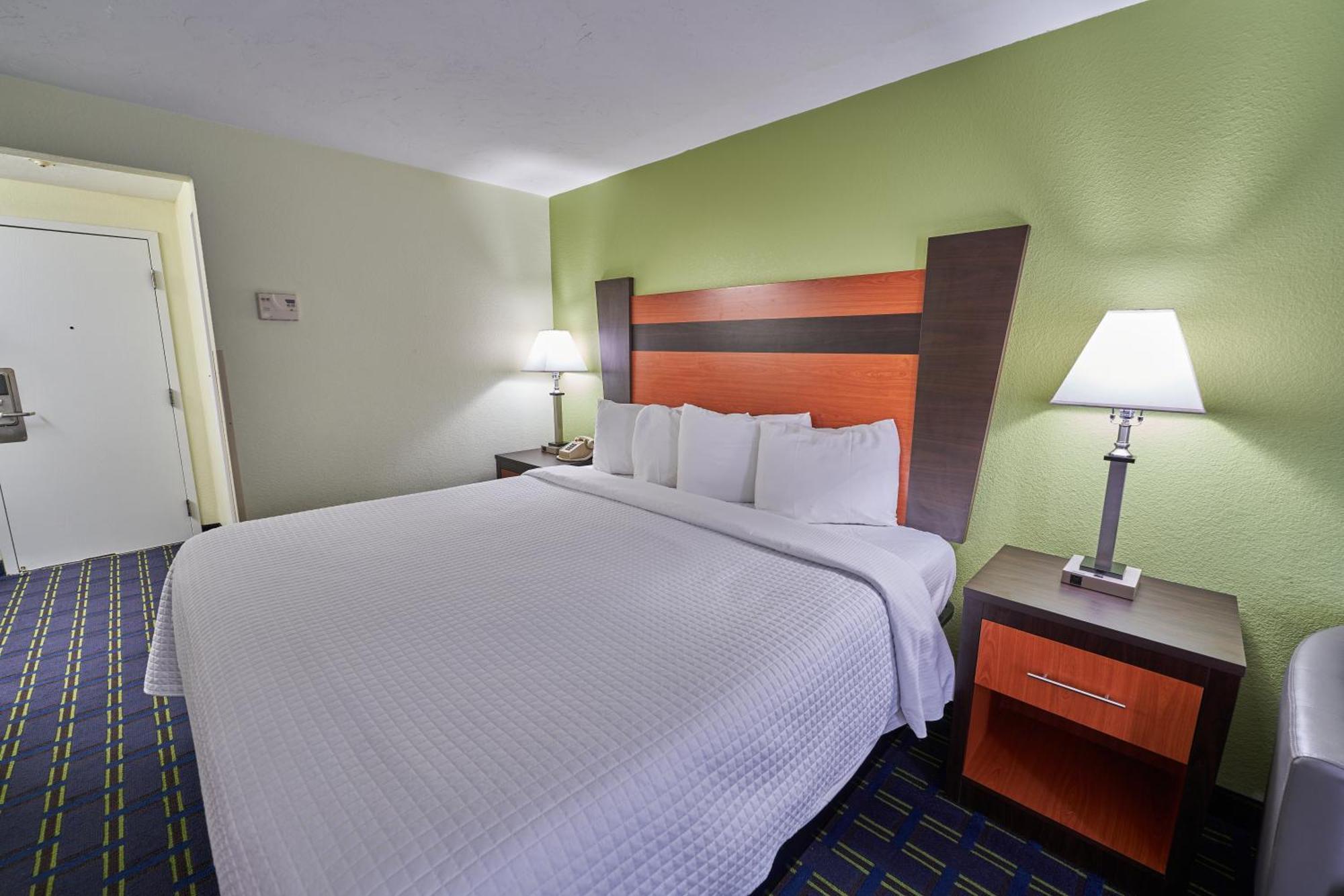 The Mariner Resort Cape Cod By The Red Collection West Yarmouth Esterno foto
