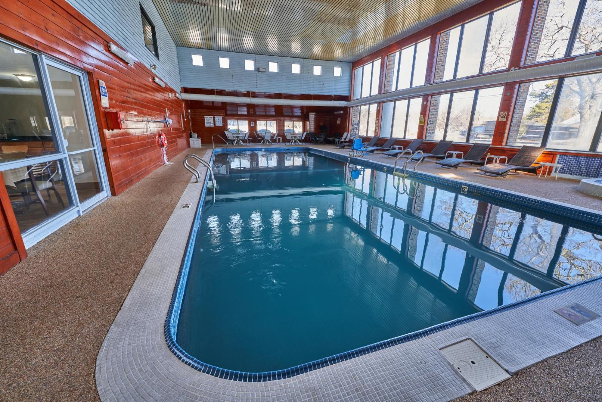 The Mariner Resort Cape Cod By The Red Collection West Yarmouth Esterno foto